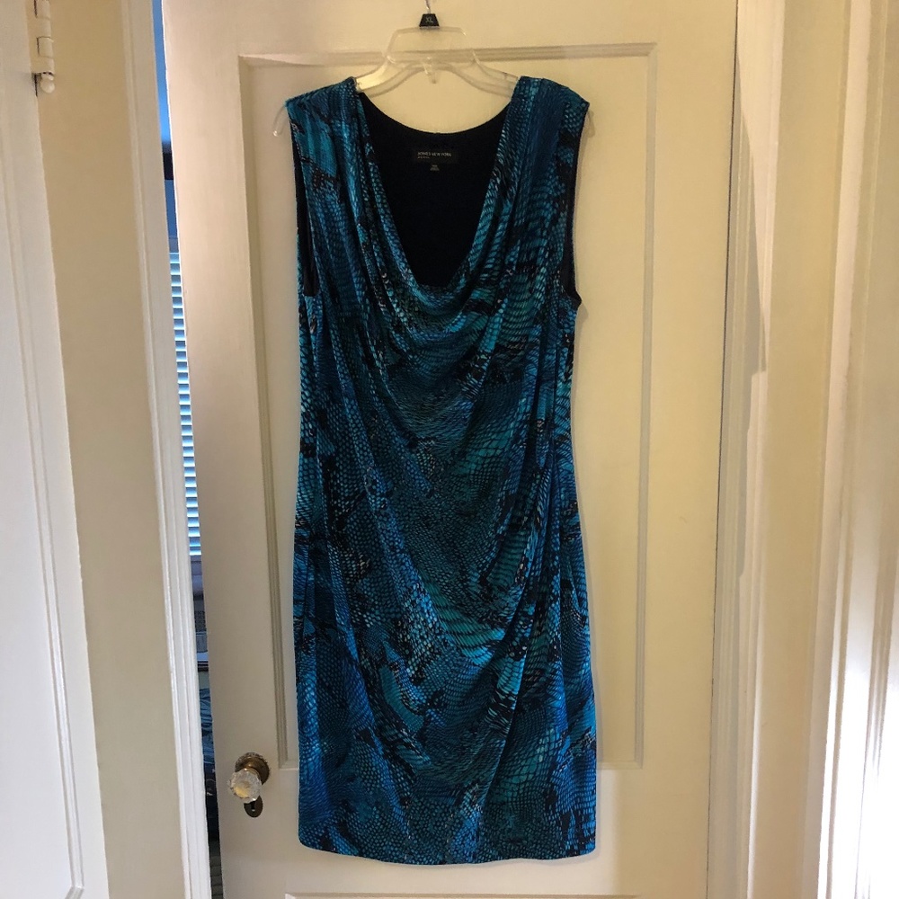 Jones NY blue snakeskin-like sleeveless dress - Picture 2 of 4